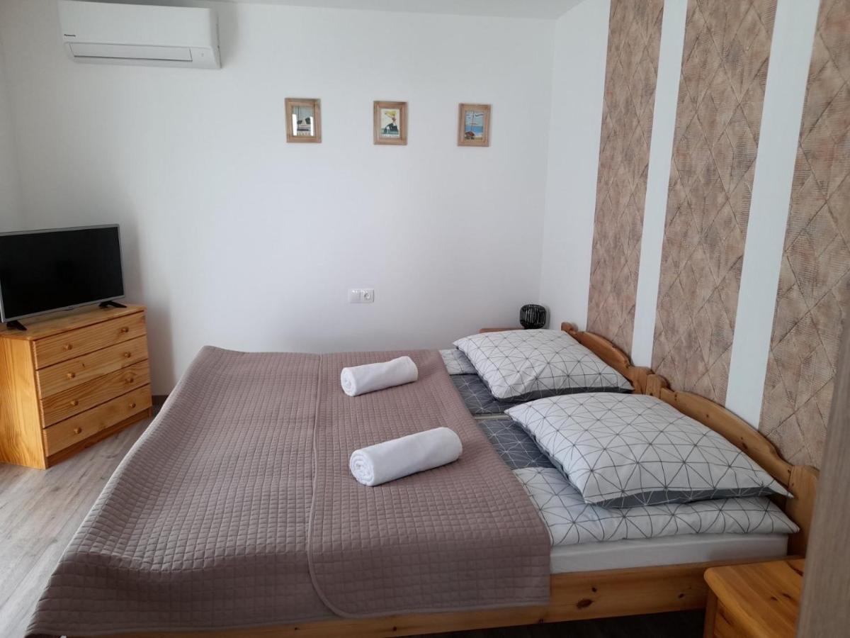 Kempi Kuckoja Balatonalmádi Exterior foto