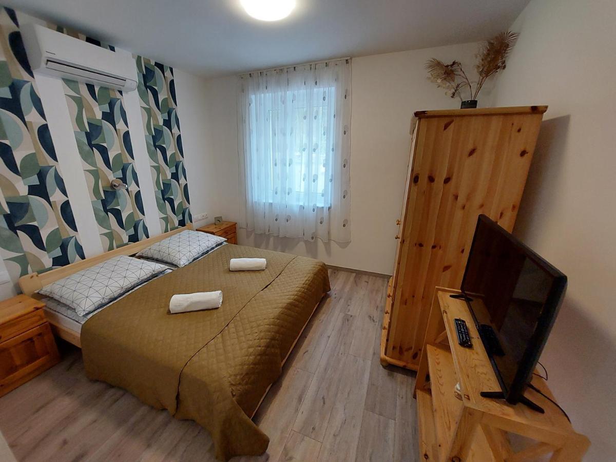 Kempi Kuckoja Balatonalmádi Exterior foto